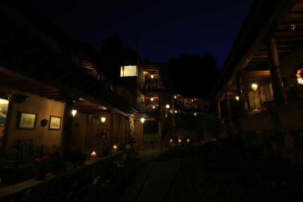 Eco Hotel Ixhi Patzcuaro Exterior photo